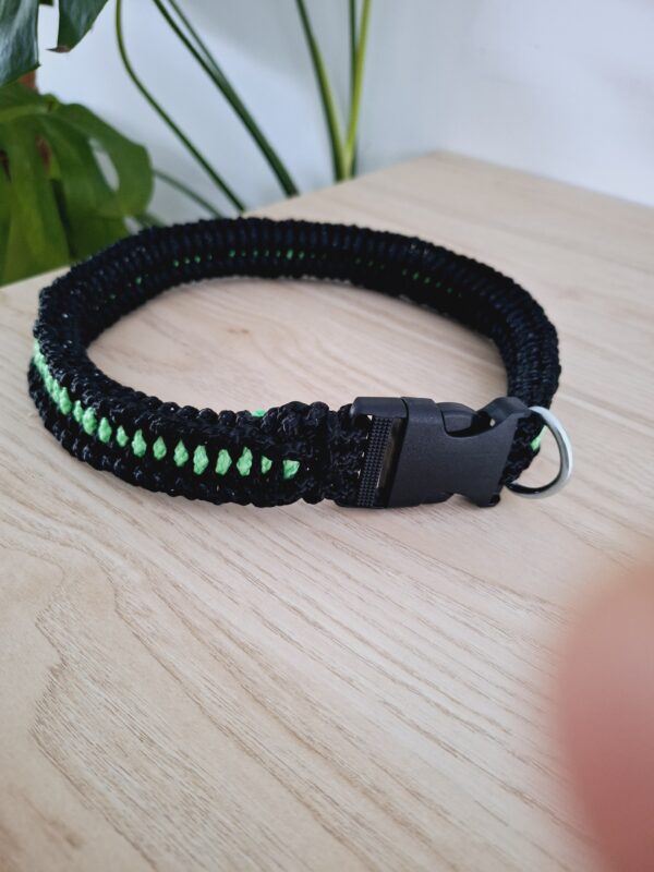 collier chien paracorde noir/vert