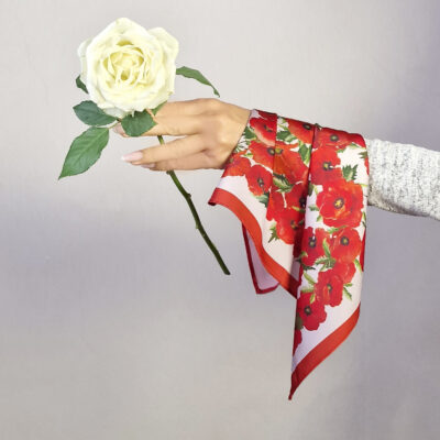 Foulard en soie Armani "Coquelicots" 30x30cm