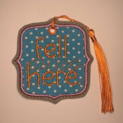 Marque pages "fell asleep here"