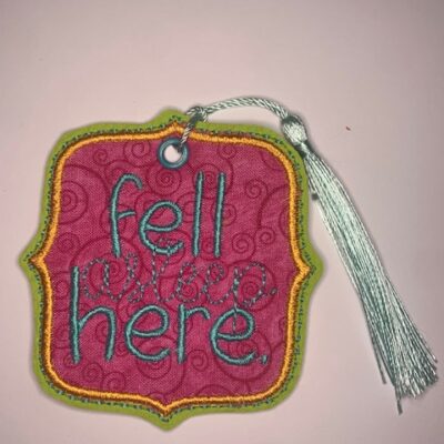 Marque pages "fell asleep here"