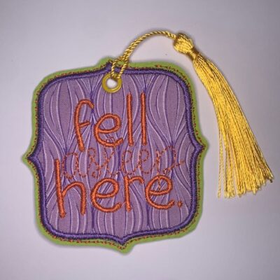 Marque pages "fell asleep here"