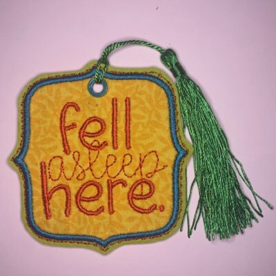 Marque pages "fell asleep here"