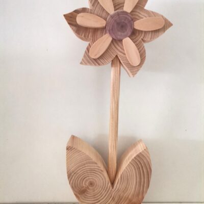 Fleur en bois de Cèdre
