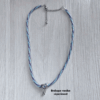 Collier en kumihimo bleu azur, marine et argent, et son charm en forme d'oeil