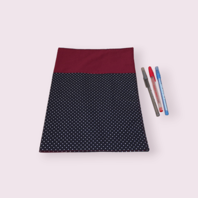 protège registre d'appel, cahier personnalisable, cadeau maîtresse et maître d'école pour format 21 x 29,7 modèle noir et bordeaux