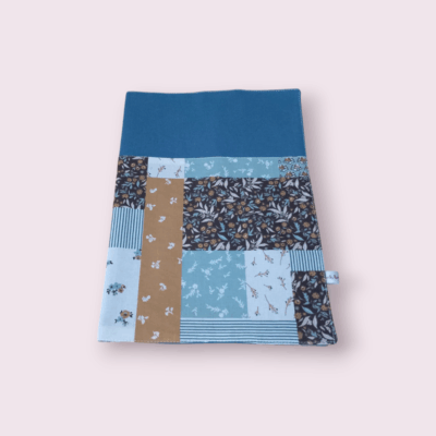 protège registre d'appel, cahier personnalisable, cadeau maîtresse et maître d'école pour format 21 x 29,7 modèle patchwork