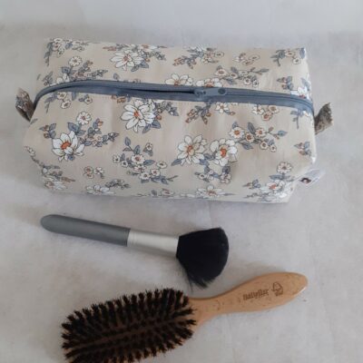 trousse de toilette