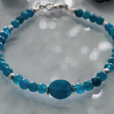 Bracelet en perles d' Apatite bleu et argent 925