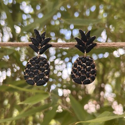 Boucles d’oreilles « Ananas » en pâte polymère, noir et or