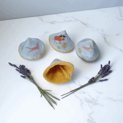 lot de 4 cônes anti pipi, pare pipi, change bébé modèle au choix