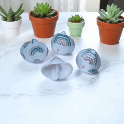 lot de 4 cônes anti pipi, pare pipi, change bébé modèles au choix