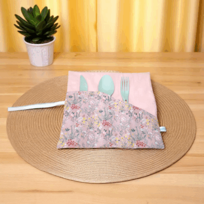 Pochette - étui à couverts molletonné, modèle au choix