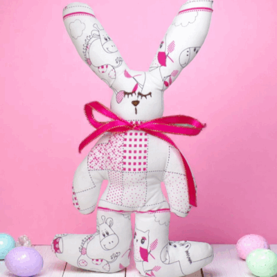 Lapin de Pâques, décoration, pièce unique, modèle rose et blanc
