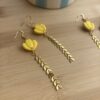 fleur jaune vif long