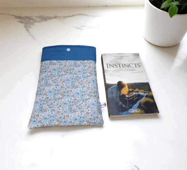 pochette à livre, sac à livre, pochette pour tablette molletonnée, modèles au choix – Image 6