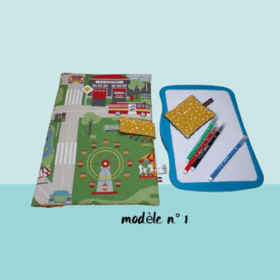pochette range ardoise et crayons, effaceur offert, modèle garçons