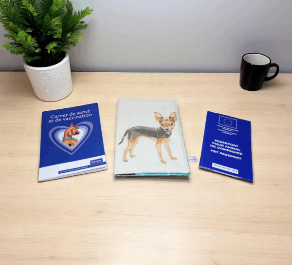 Housse protège carnet de santé et vaccination pour chien, ouatinée, modèle au choix – Image 3