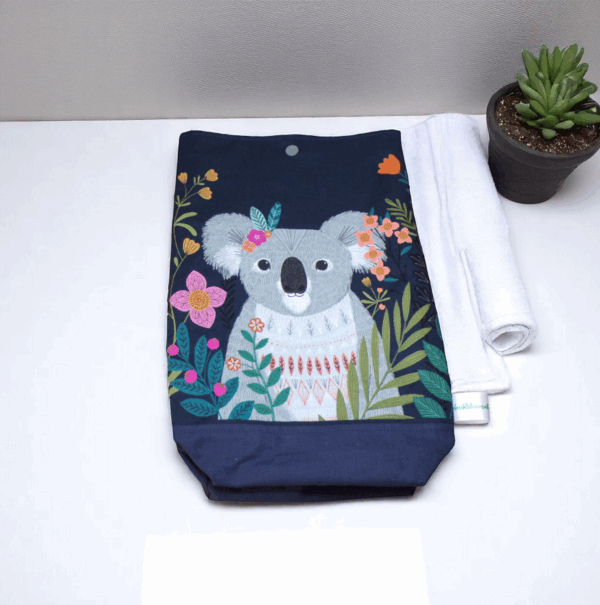 sac pochon doublé fermeture bouton pression pour enfant, sac maternelle, sac à doudou modèle au choix