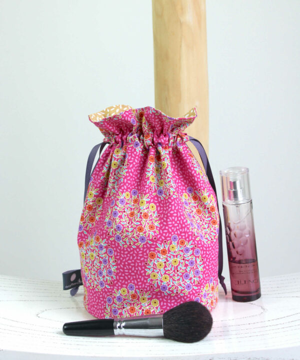 trousse de toilette tissu fleurs