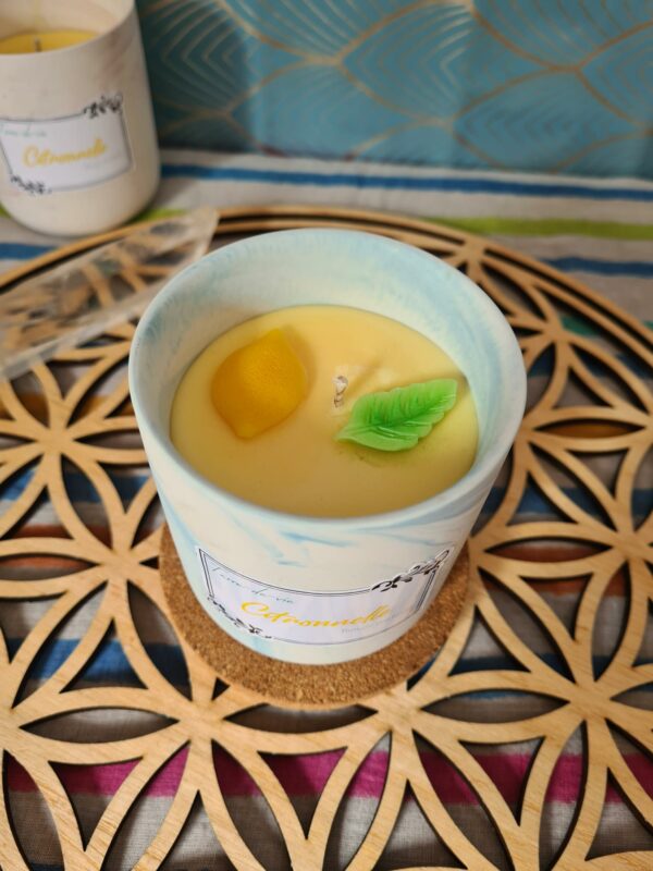 Bougie Citronnelle - pot céramique marbré bleu – Image 3