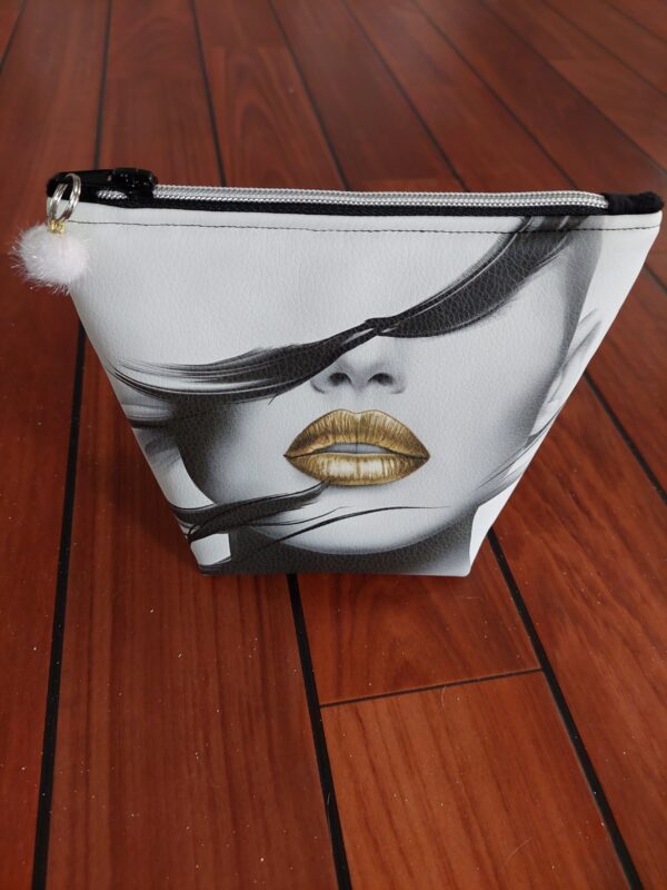 Pochette multiusage
