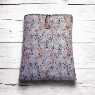 Pochette imperméable et molletonnée pour livres, tablettes et liseuses - Dimensions : H27cm x L23cm