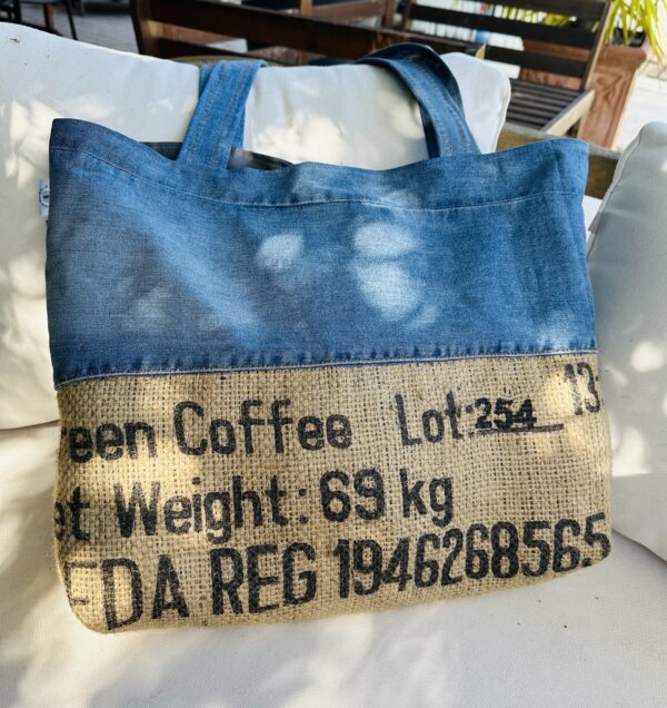 GRAND SAC CABAS EN JEAN ET SAC A CAFE