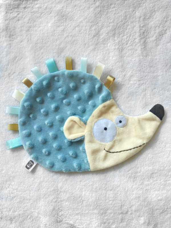 doudou plat étiquette hérisson bleu