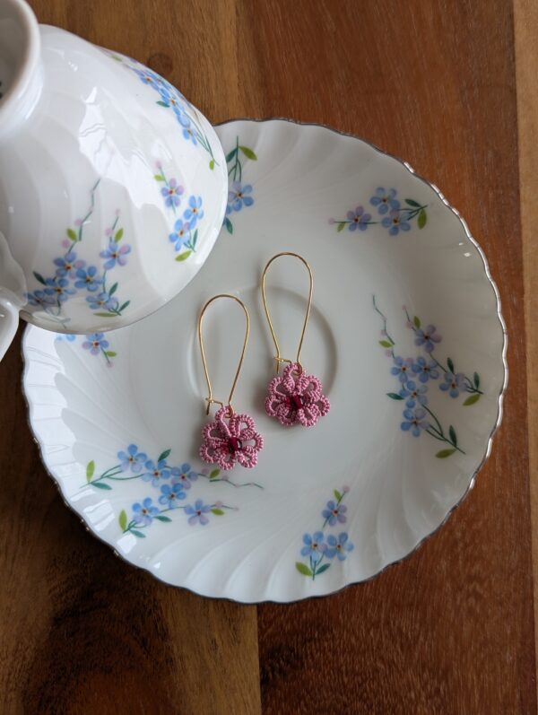 Boucles d'oreilles mini-fleur vieux rose