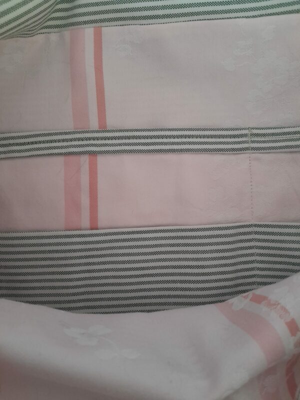 Sac tote bag confiante bi-matière vert rayé + rose à carreaux – Image 4