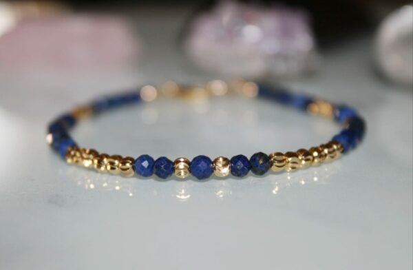 Bracelet fin en Lapis Lazuli facettée 3mm – Image 4