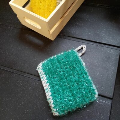 éponge lavable tawashi doublée verte et grise