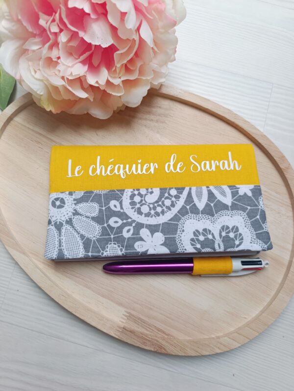 protège chéquier