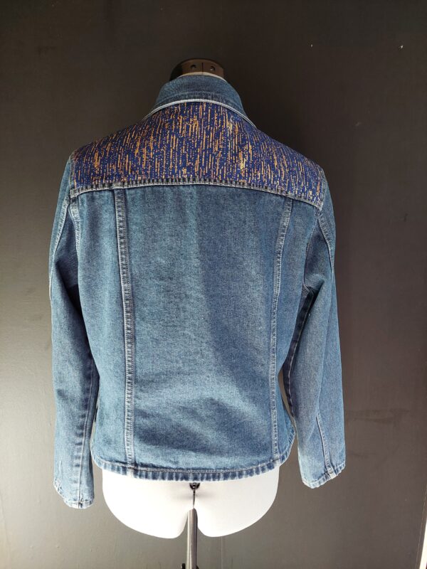 Veste jean customisée T42 – Image 2