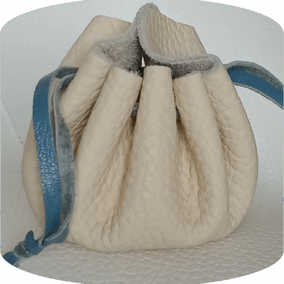 Bourse en cuir souple