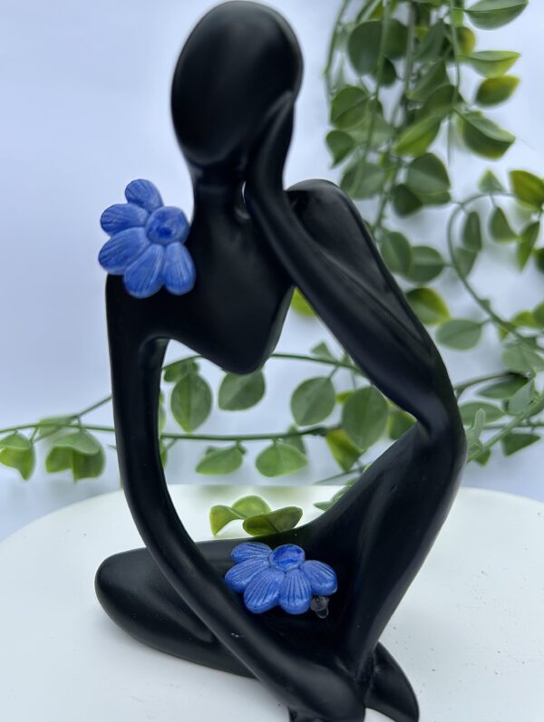 Boucles d’oreilles « Les Floralies 2 » en pâte polymère bleue