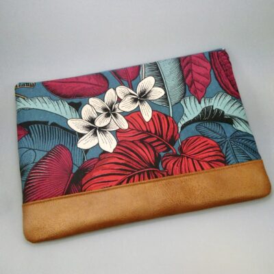 Housse, pochette ordinateur portable tissus coton bleu à grandes fleurs