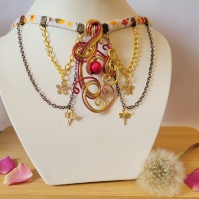 Collier ras de couu multirang doré