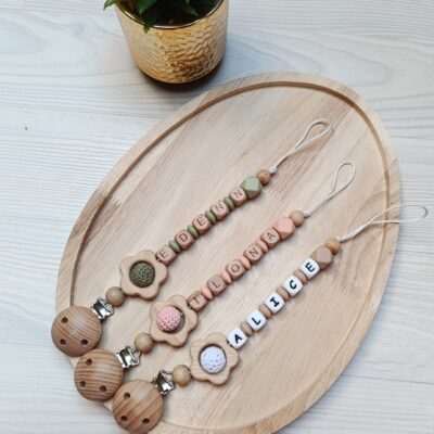 attache tétine crochet