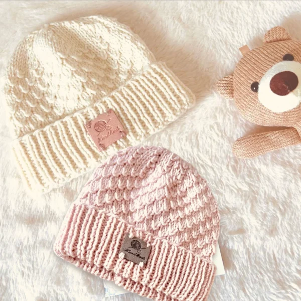 Bonnet bebe fait main en laine mérinos- 2 coloris