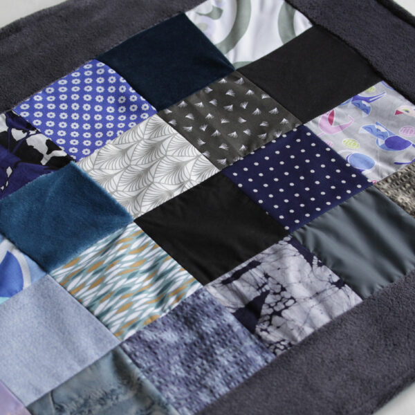 Couverture d'éveil en patchwork – Image 4