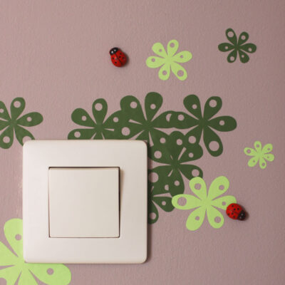 Le sticker nature et ses coccinelles