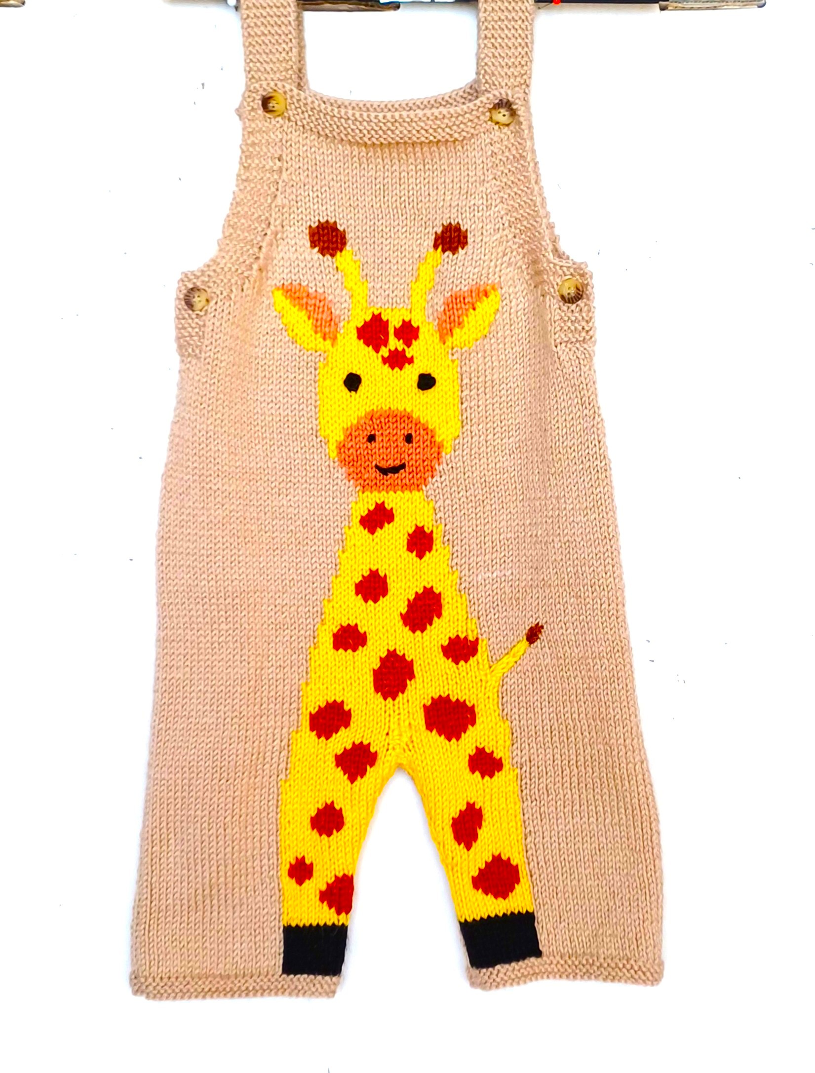 Salopette bébé au tricot avec une girafe, taille 3/6 mois