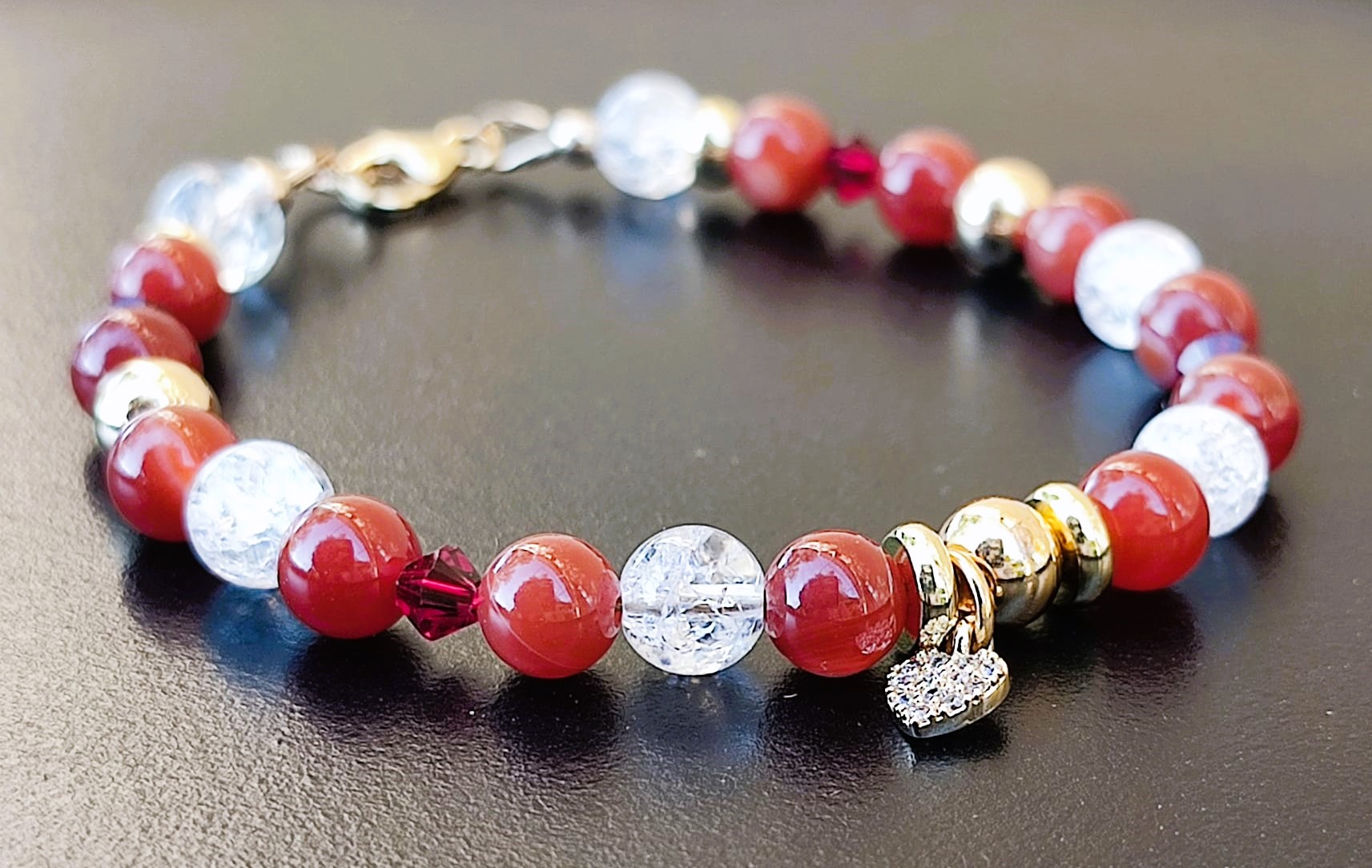 Bracelet en cristal de roche craquelé et Agate Rouge sur gold filled – Image 2