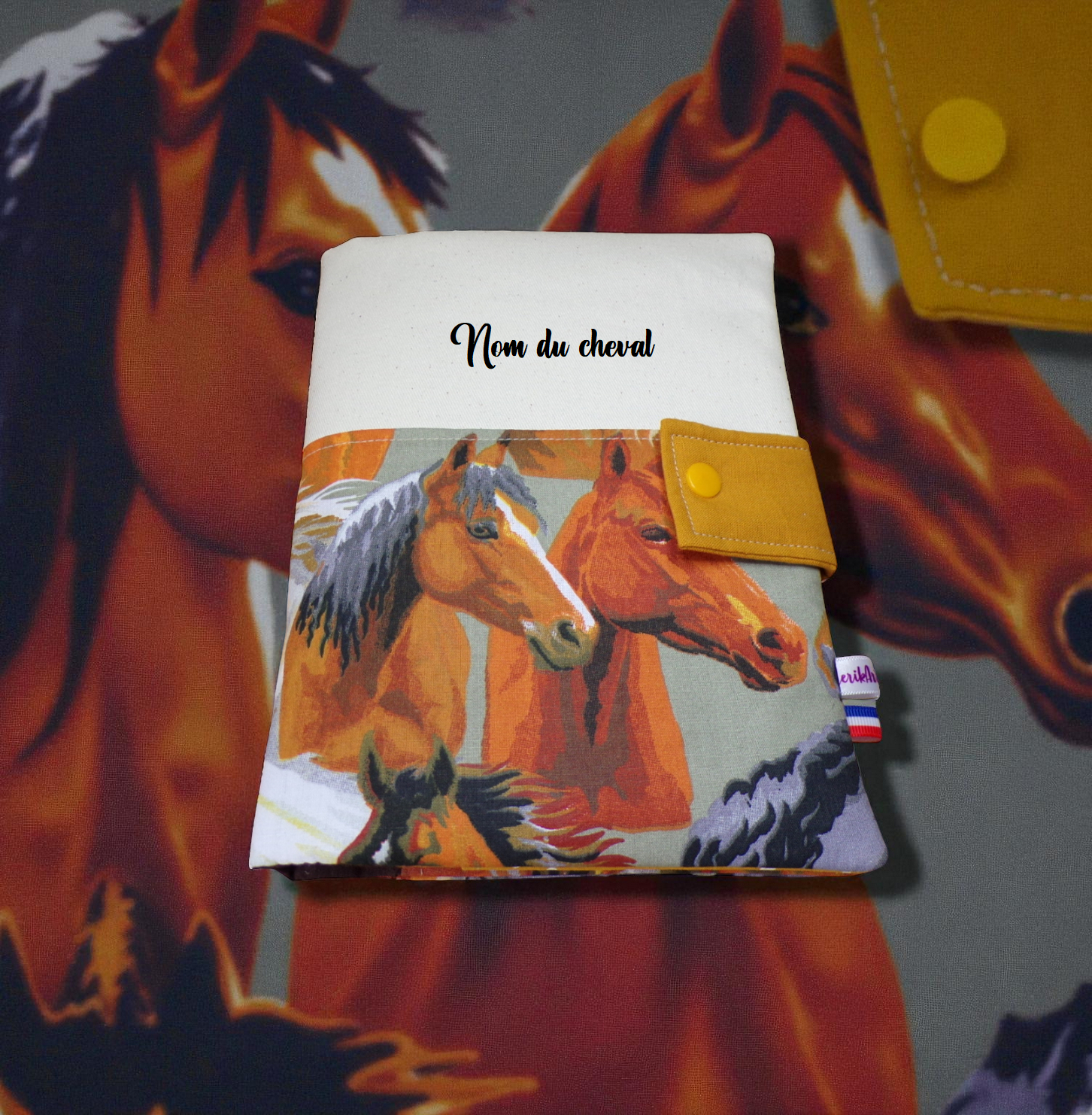 Housse protège carnet de santé, passeport pour cheval personnalisable modèle 2