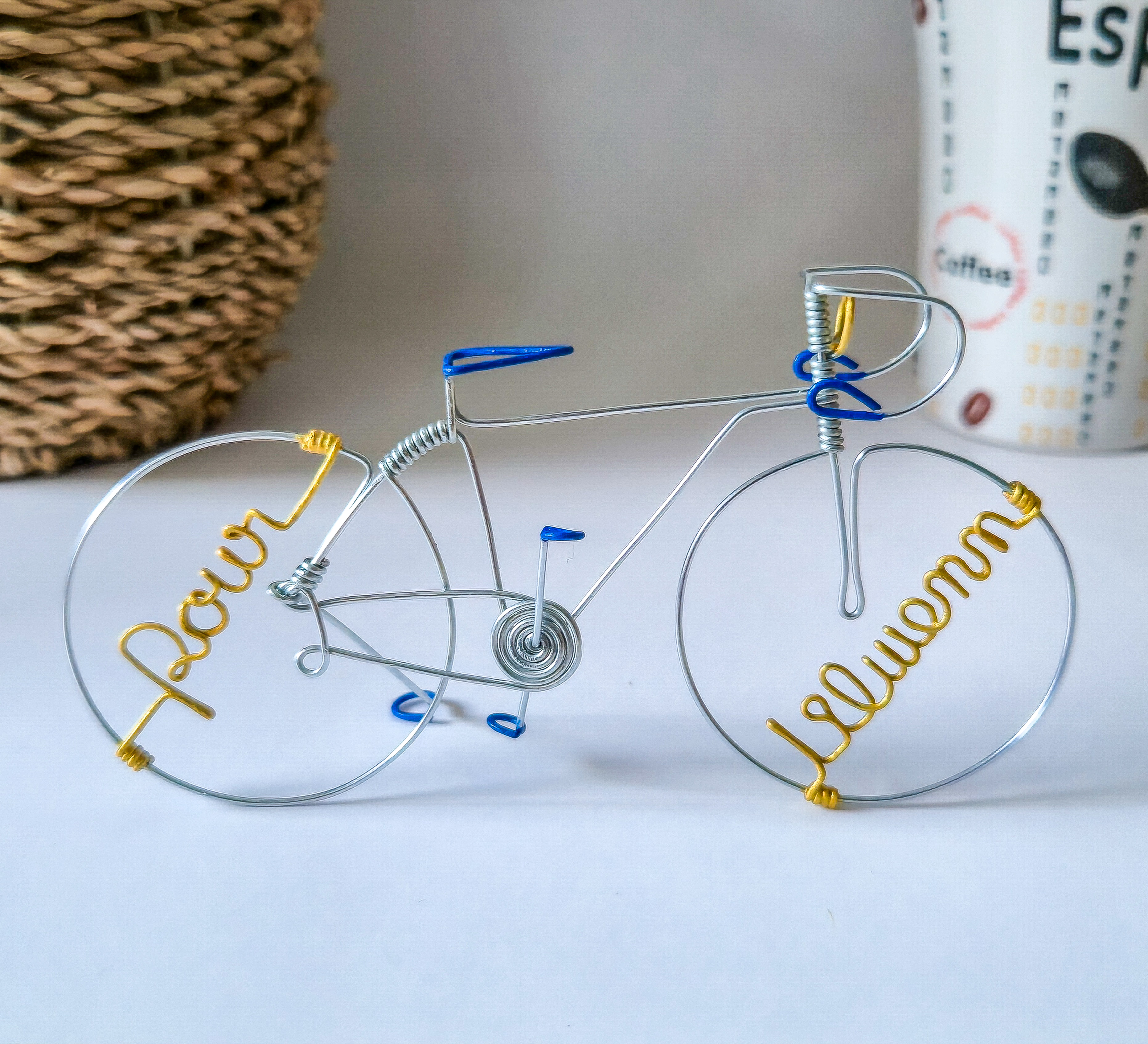Vélo miniature personnalisé, cadeau avec message