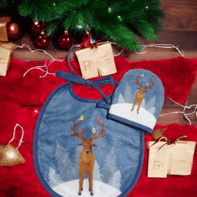 Coffret naissance ou premier Noël bébé – bavoir rond & mini gant assort