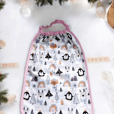 Grand bavoir enfant élastiqué motif de Noël – Fait main en éponge de bambou Oeko-Tex®