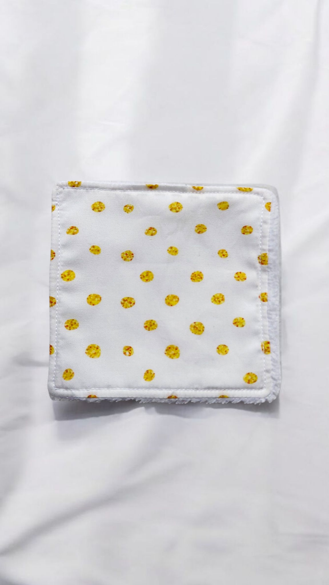 Lot de 4 lingettes lavables motif hiver – fait main en éponge de bambou et coton – idée cadeau de Noël – Image 4