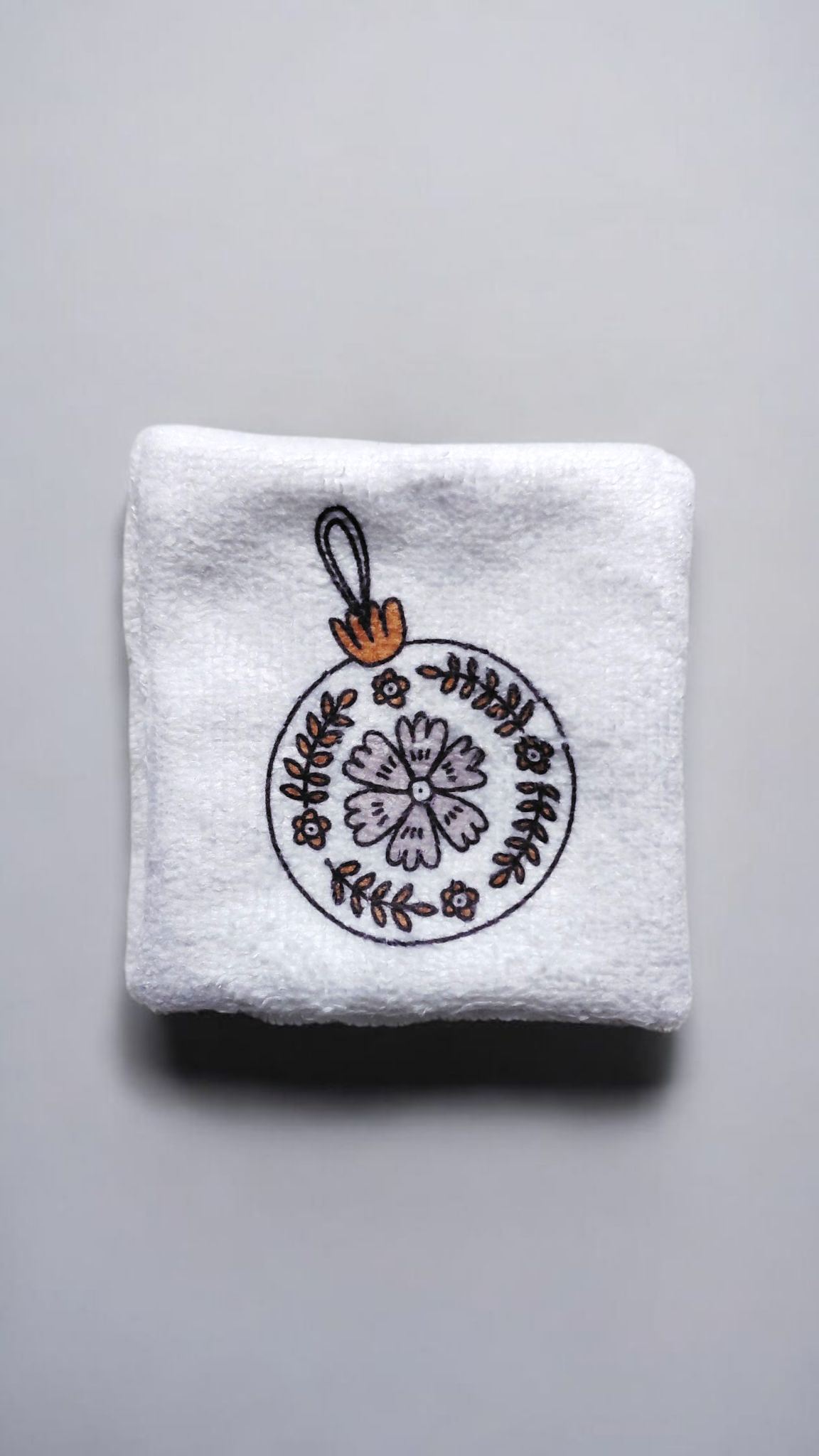 Lot de 4 lingettes double face en éponge de bambou – motif féerique de Noël, fait main et réutilisables – Image 2